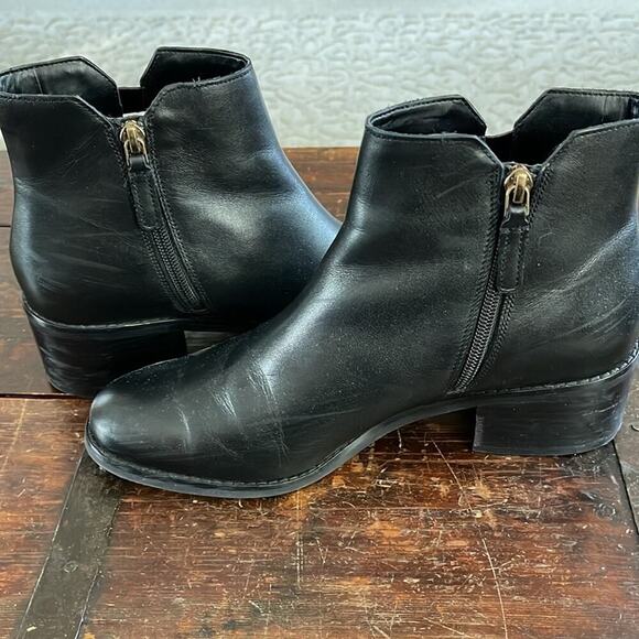 Cole Haan Black Leather Ankle Boots with Buckle Size 8.5 - Picture 6 of 8